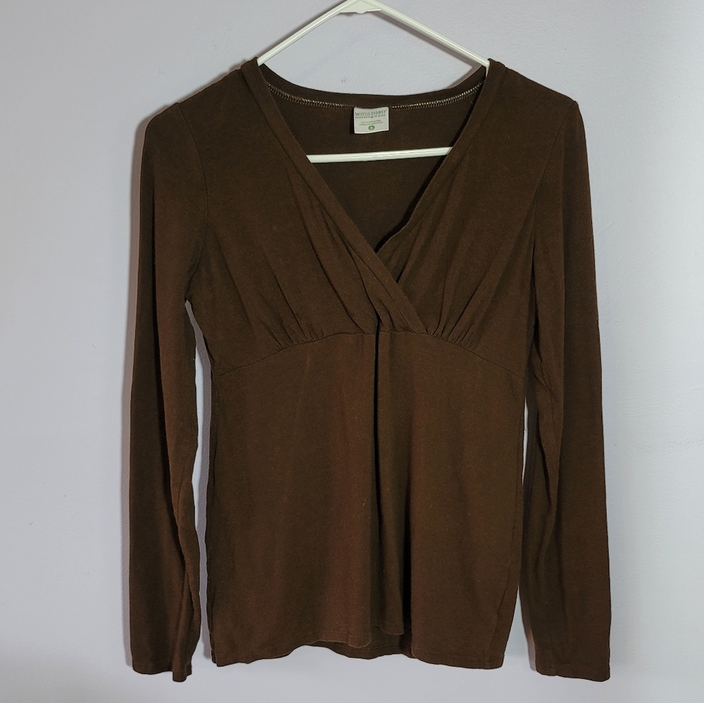 Motherhood maternity nursing top